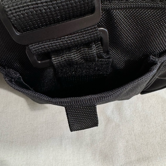Nikon Camera Bag with Removable Padded Sections - Picture 11 of 15